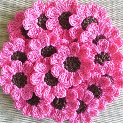 Crochetflowerspatterns Pink Crochet Flowers Daisies 16 Small