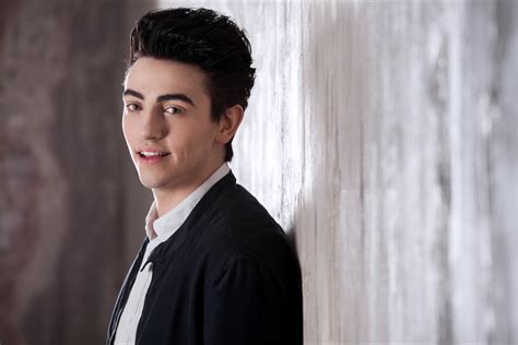 Mary parpinel music video by michele bravi provided to youtube by universal music group la vita breve dei coriandoli. Michele Bravi, tanto per cominciare... un'intervista! - Snap ItalySnap Italy | Raccontiamo l'Italia