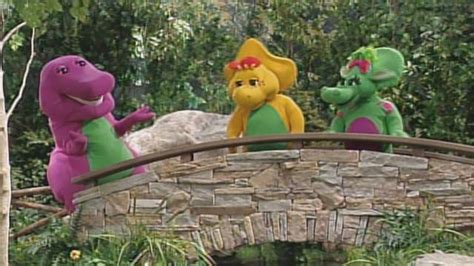 Watch Barney And Friends S09e901 Everybodys Got Fe Free Tv Shows Tubi