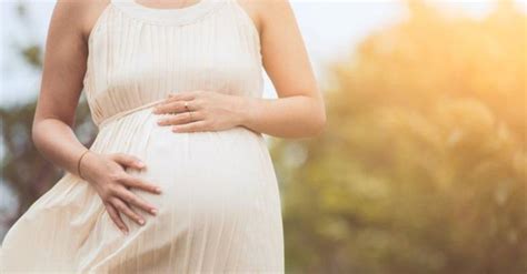 Rüyada Arkadaşının Hamile Olduğunu Görmek Nedir? Bekar Arkadaşın Hamile