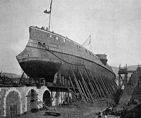 Vintage Photos Inside The Shipyards Where The Revolutionary Steamships