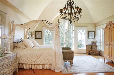 Wrought iron furniture in modern or vintage style, iron yard decorations and lighting are elegant and charming, bringing amazing art into outdoor. Fantastically Hot Wrought Iron Bedroom Furniture