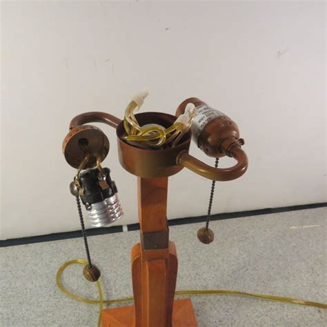 Lamp Socket Wiring