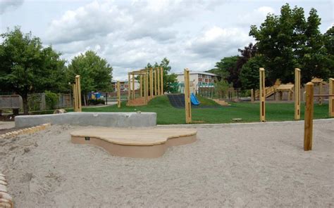 We did not find results for: Ottawa Montessori School Playground | Earthscape