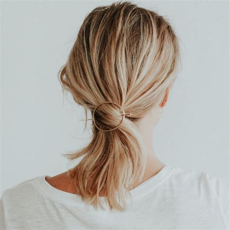 For thick hair, short hair styles should really feel bouncy with not too much weight to it to make it feel really effortless, says coco. Orbital Hair Pin for Curly + Thick Hair — Favor Jewelry