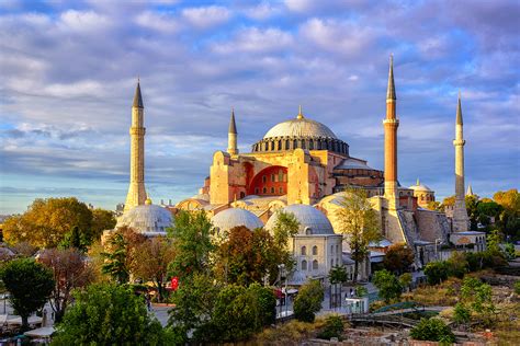 Was Hagia Sophia originally built as a mosque? 2