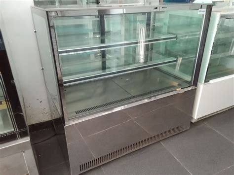 Stainless Steel And Glass Ss Display Counter 4ft For Commercial At Rs