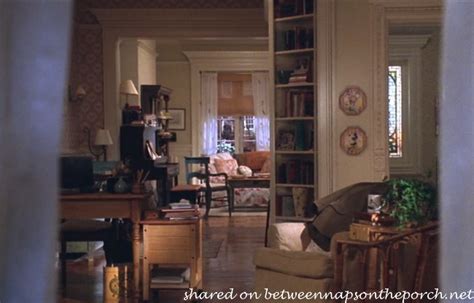 Sign up for our daily newsletter to receive personalized movie news for free! Brownstone Apartment in the Movie You've Got Mail with Tom ...