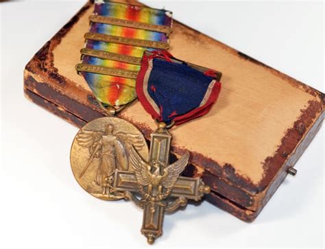 Favorite Finds Wwi Distinguished Service Cross Military Tradervehicles