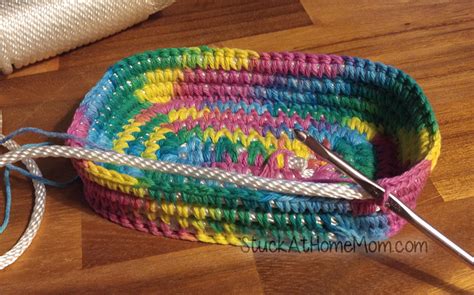 How To Crochet A Rope Basket With A Rectangle Base Stuckathomemom