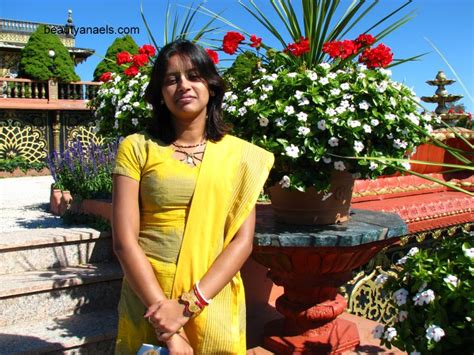 Mallu Masala Boobs Tamil Hot Aunties Hot Photos