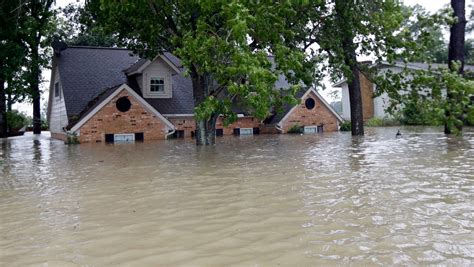 Hurricane Laura Tips For Flood Insurance As Storms Threaten Louisiana