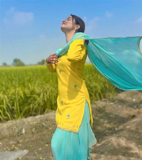 What A Diva Avneet Kaur Looks Droolworthy In Gorgeous Yellow And Sky Blue Salwar Set Shares