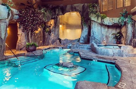 8 Romantic Spas Near Vancouver To Take Your Girlfriend To For 65 And Under Relaxing Getaways