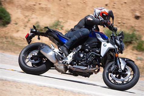 For around four decades, the two letters rt have been synonymous with comfortable travel and touring at the highest level. 2020 BMW F 900 R vs. Yamaha MT-09 Comparison: Fun Under $9k