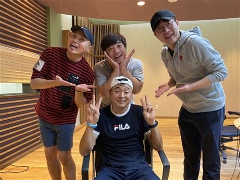 라이브스포츠, 스코어&배당, 결장&부상, 라인업, 데이터센터, 실시간게임등 제공. 지난해 '뭉찬' 전지훈련 도중 허리 부상 입었던 이봉주 충격 근황 ...