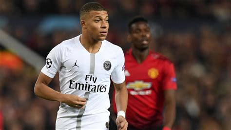 The striker was all on his own at the far post and he headed in while lenglet and de jong were looking on. Manchester United vs. PSG: Champions League live stream, watch online, TV, time, pick, odds ...