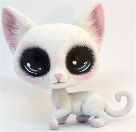 Blushing White Cat Custom Lps By Theleyline On Deviantart
