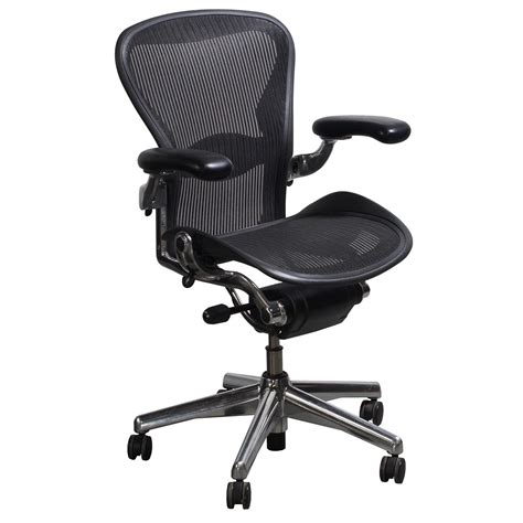 Tilt limiter lets you set the recline range at one of three postures. Herman Miller Aeron Used Aluminum Base Size B Task Chair, Carbon - National Office Interiors and ...