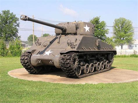 Tank Photo An M4a3e8 76 Mm Armed Sherman Tank Tank Wallpapers Pinterest