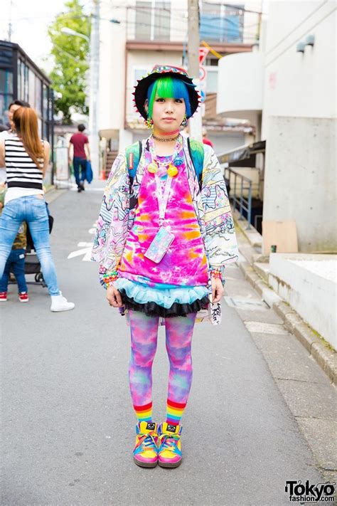 Available in different style patterns and vibrant colors to give your cute daughter that stunning look she has always desired. Image result for harajuku fashion japan | Harajuku girls ...