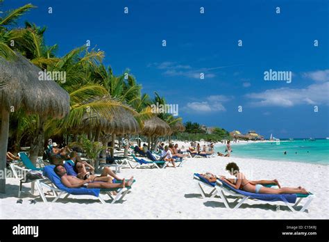 Cancun Mexico Bikini Hi Res Stock Photography And Images Alamy