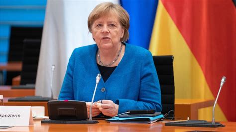 Angela Merkel Gehalt Familie Wohnort Alle Infos Zur