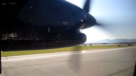 Us Airways Express Dash 8 300 Landing In Roa Youtube