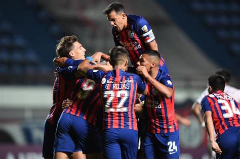 ¡el campeón más austral del mundo! Huachipato / » Huachipato dio el batacazo tras vencer a ...