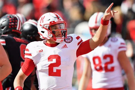 Interrupting All Programs: Thoughts On The 2019 Football Season