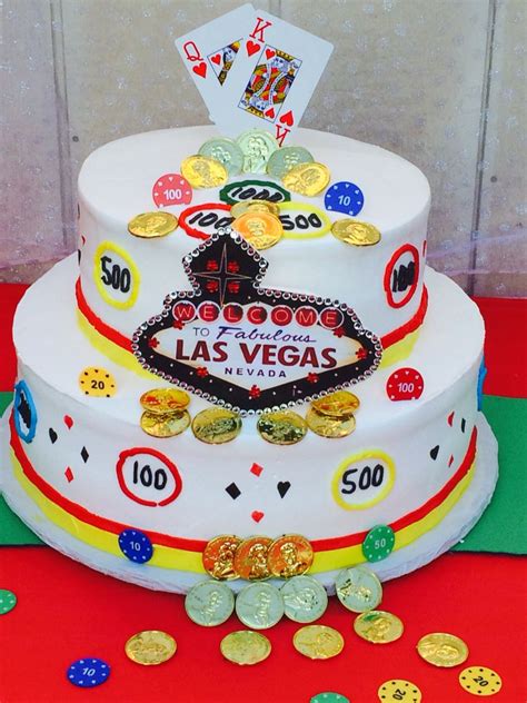 Maybe you would like to learn more about one of these? Pastel para joven de 15 años | Pasteles, Pasteles de boda ...
