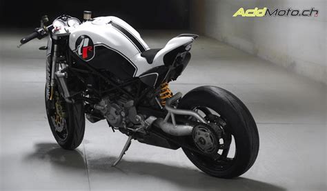 Le Roadster Ducati Monster S4r Par Paolo Tesio Acidmotoch Le Site