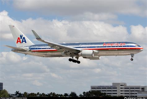 N383an American Airlines Boeing 767 323erwl Photo By Sebastian Sowa