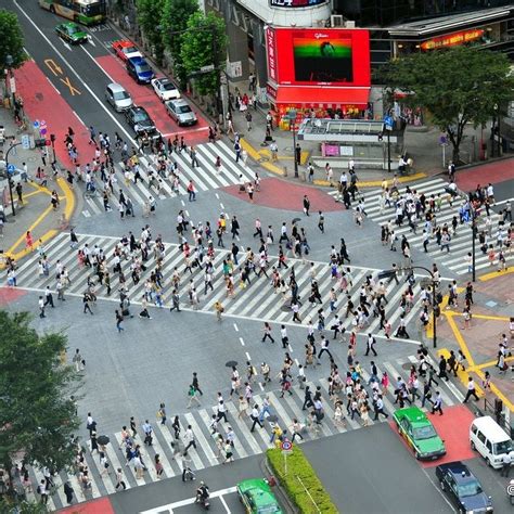 Tokyos Iconic Shibuya Crossing Amusing Planet