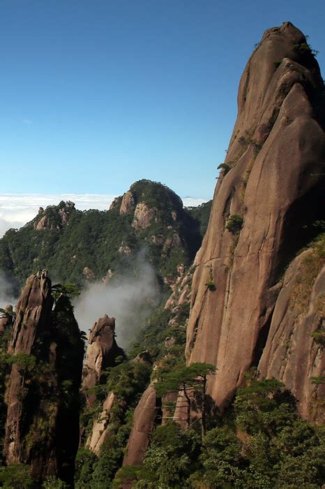 The Beautiful Sanqing Mountain China One Of Chinas Famous And Sacred