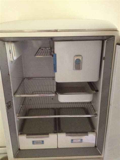 Vintage S Ge Refrigerator For Sale Antiques Classifieds