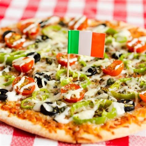 Free Photo Italian Flag On Pizza Close Up