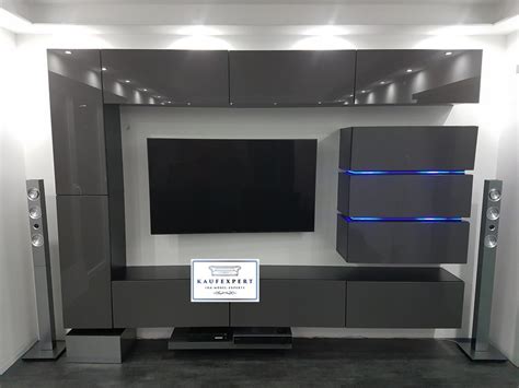 Wohnwand kino 270 nur bei uns erhältlich. KAUFEXPERT - Wohnwand Shine Grau Hochglanz/Schwarz 284 cm Mediawand Medienwand Design Modern Led ...