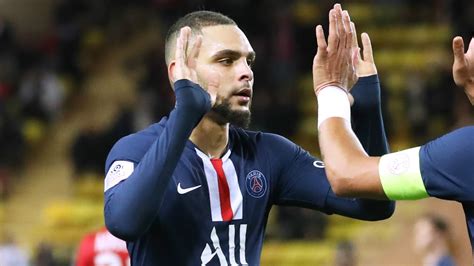 627 likes · 2 talking about this. Arsenal in talks to sign PSG defender Kurzawa | Sporting ...