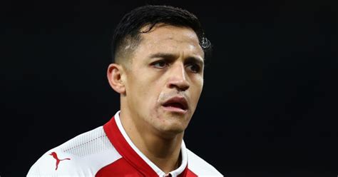 arsenal transfer news alexis sanchez spotted in paris 48 hours before palace game football