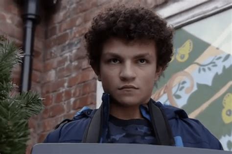 Coronation Streets Simon Barlow Enraged After Filming Dad Peter