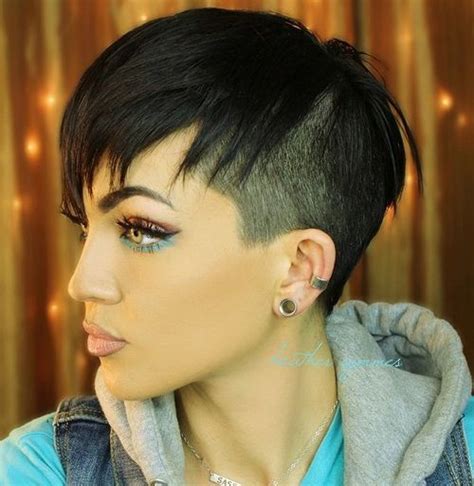 One of the best models in this page and also the best short haircut model. Top 40 Hottest Very Short Hairstyles for Women