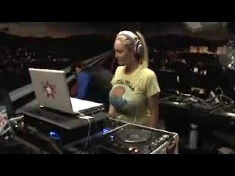Brittaney Starr Begins Her XRADIO BIZ Show Spinning Live On YouTube