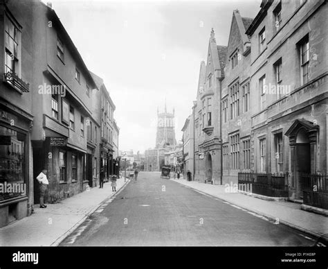 Cirencester Market Black And White Stock Photos And Images Alamy