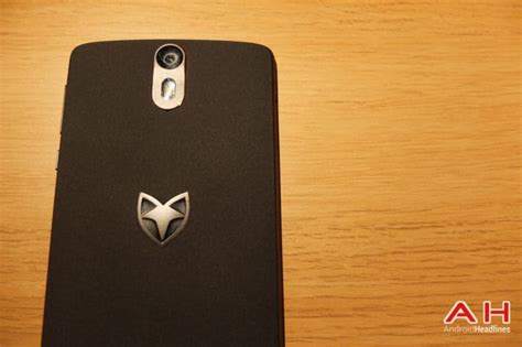 Featured Review Wileyfox Storm