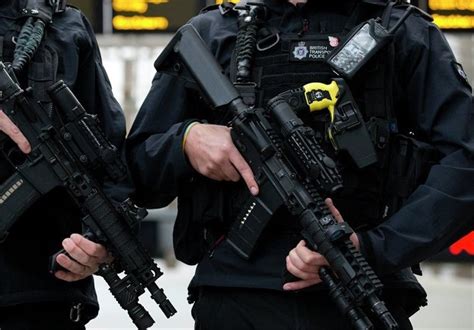 London Police Deploy Extra Armed Officers To Protect Against Attacks Other Media News Tasnim