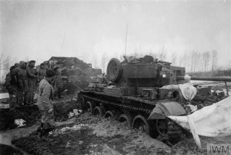 Cromwell Tanks In Nw Europe 1944 45 Imperial War Museums
