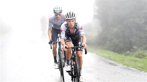 La Vuelta Jay Vine Remporte La E Tape Du Tour D Espagne Remco