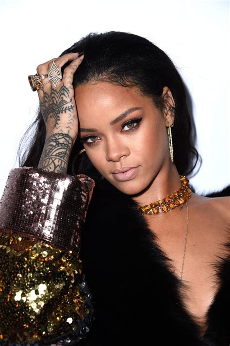 25 sexy rihanna video moments that will give you wild wild wild thoughts big world news
