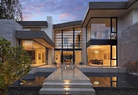 135 Million Newly Built Modern Mansion In Los Angeles Ca Homes Of
